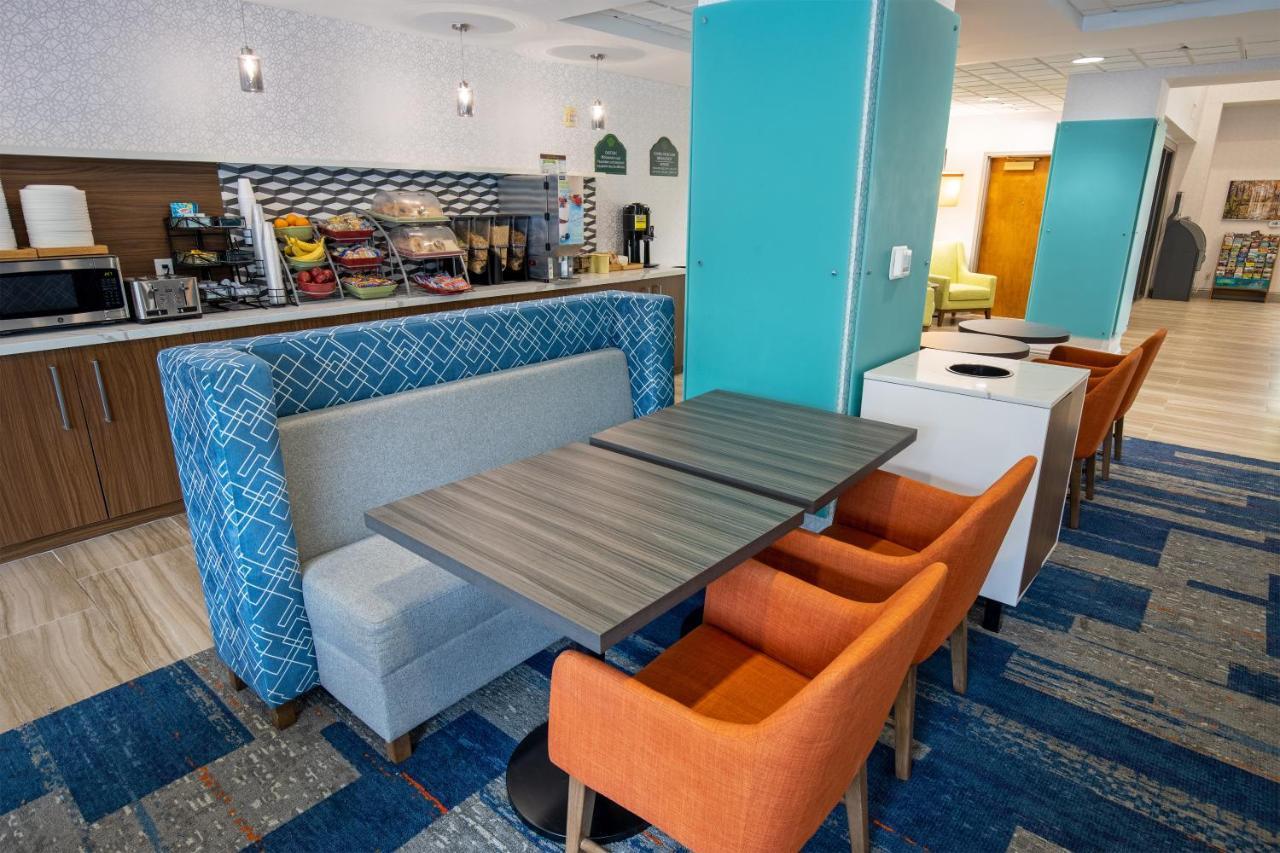 Wingate By Wyndham Lafayette Airport Hotel Eksteriør billede